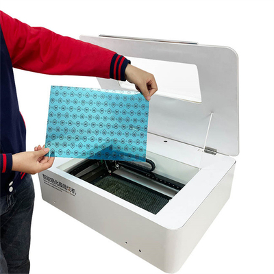 Custom Mobile Sticker Laser Cutting for Paper Leather Water Cooling Weihong Control Automatic Laser Cutting Plotter