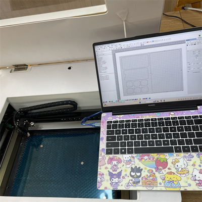 Daqin Mobile Phone 3D Tempered Glass Screen Protector Laser Cutting Machine With Constant Updates