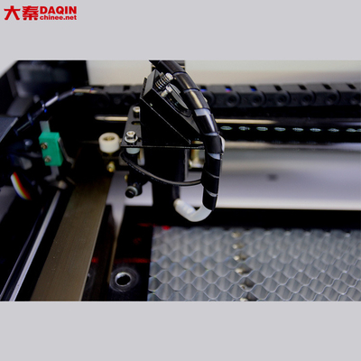 Customizable Screen Protector Laser Engraving Machine with Circulating Water Cooling